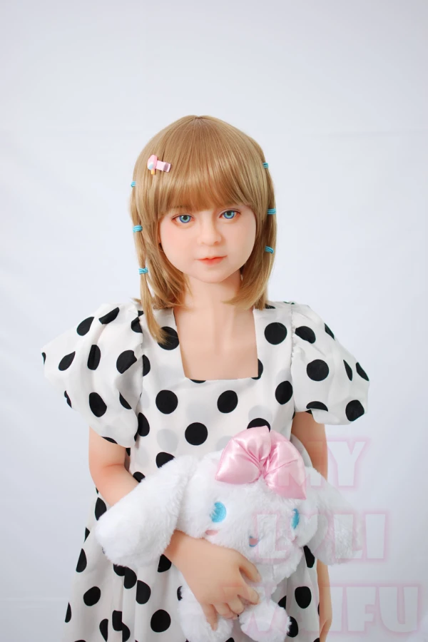 MLW Doll 金髪ドール おっとり系ドール 126cm AAcup 朱莉Julie